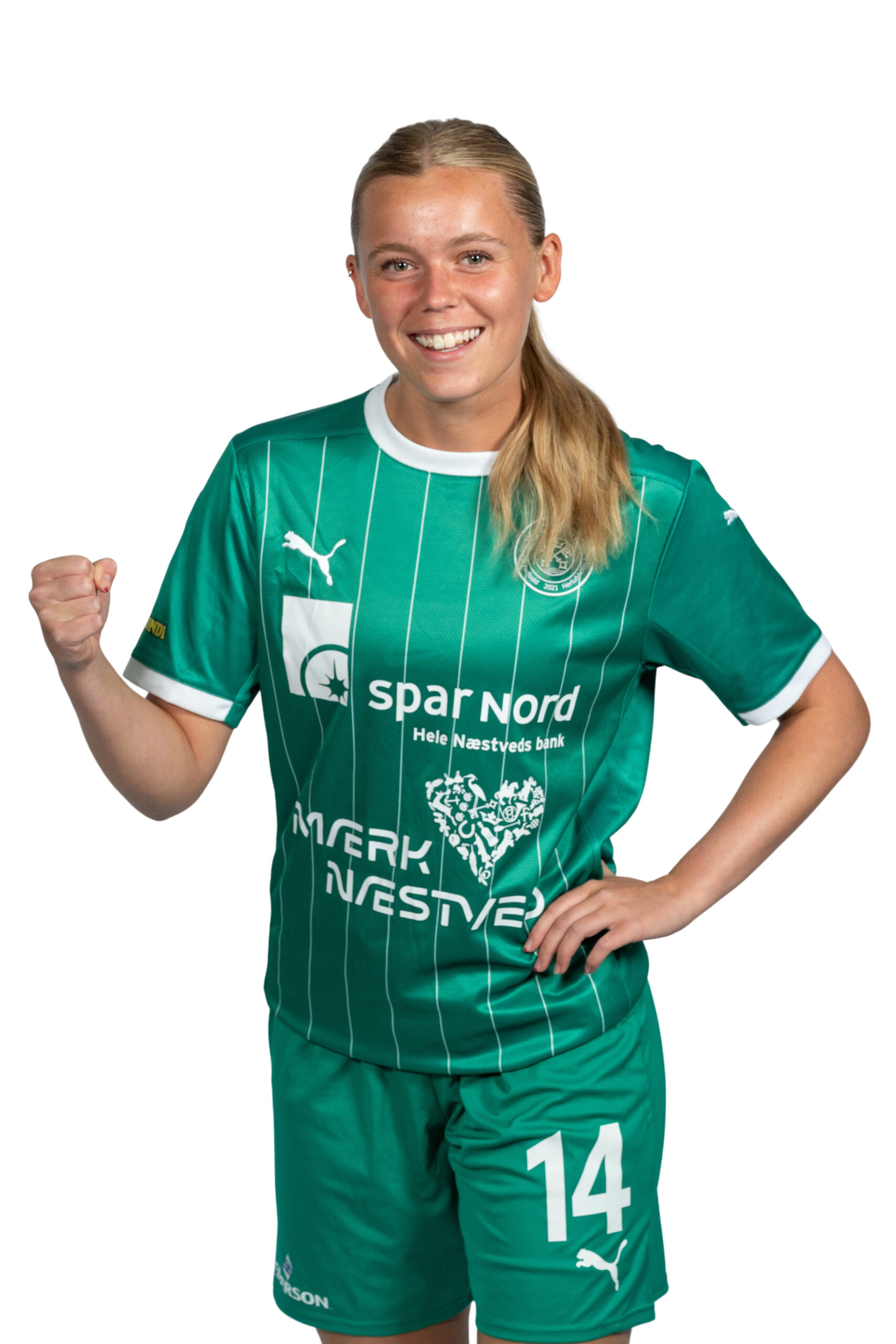 Josefine Wroblewski midtbane